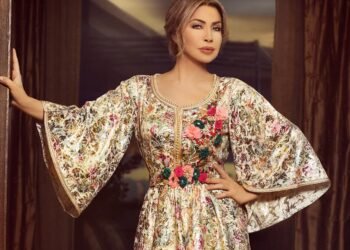 نوال الزغبي متألّقة تحت المطر