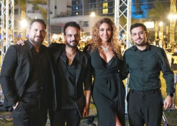 لاروسي تبهر جمهور الإمارات في حفل رأس السنة