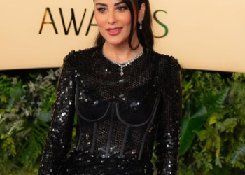 زارا البلوشي تصف لنا عالمها بكلمة