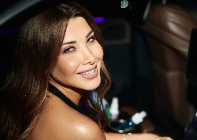 نانسي عجرم تتجاهل الهجوم عليها بـ”مشكلتك الوحيدي”