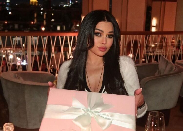 إليسا لهيفاء وهبي في ميلادها: أنتِ جوهرة حقيقية