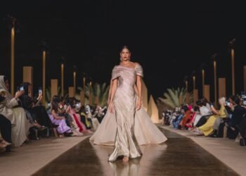 رامي قاضي يكشف عن مجموعته في عرض أزياء استثنائي بالعلا