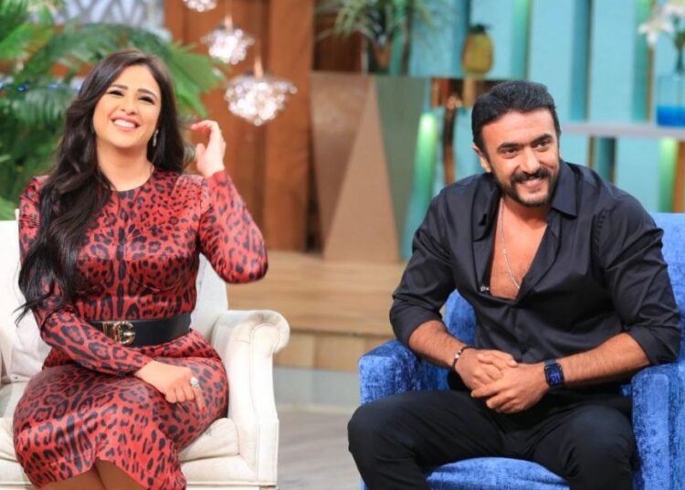 ياسمين عبد العزيز وأحمد العوضي معاً