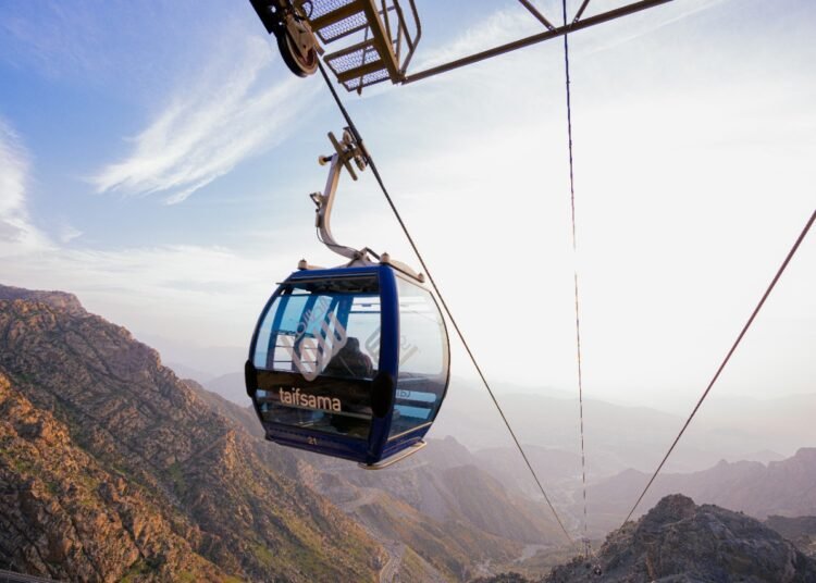 اكتشف جمال الطائف: التاريخ والطبيعة والمذاقات الفريدة