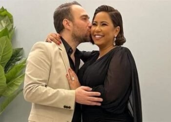 شيرين مخطوبة وحسام حبيب يهنئها!