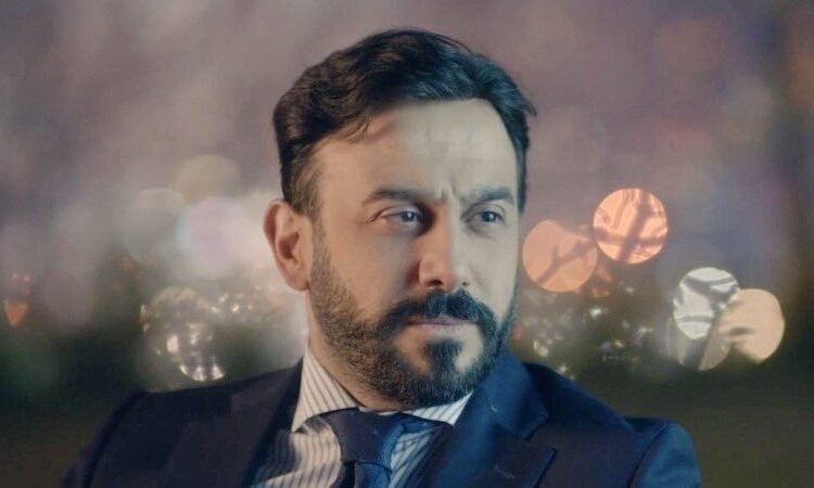 قصي خولي يشوّق الجمهور لمشروعه الجديد من موقع التصوير