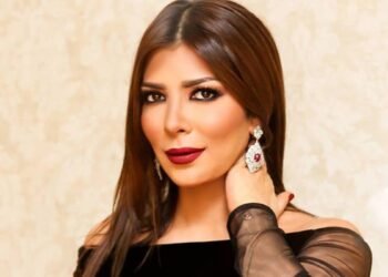 رد طريف من أصالة نصري على ملحن نشر صورة قديمة لها