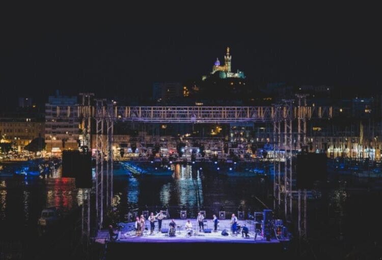 الدولة الفرنسية تدعو “اوركسترا مزيكا” لإقامة حفل فيروزيات في مرسيليا