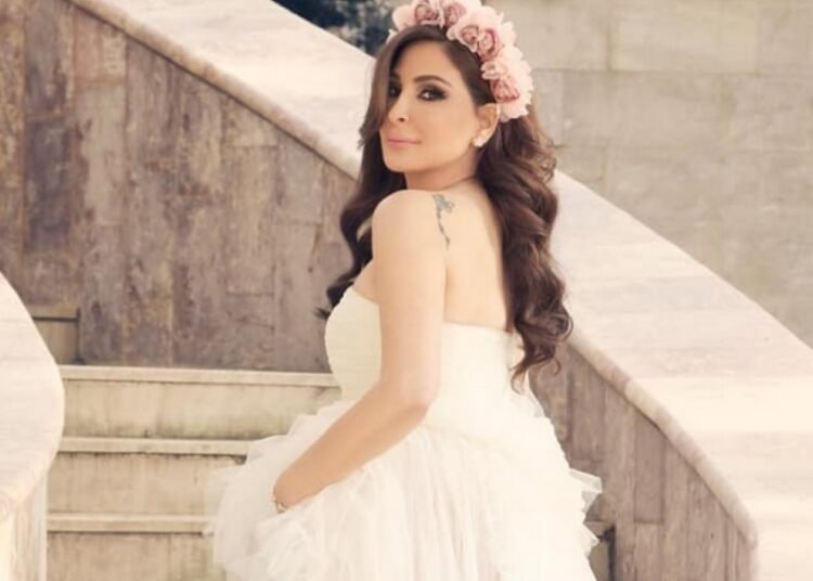 اليسا تتلقى عرض زواج من فنان شهير.. هكذا ردت