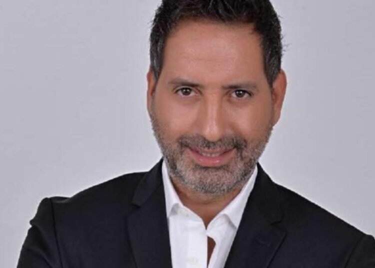 فيديو لـ امير يزبك على سرير المستشفى يقلق جمهوره.. هذا ما كشفه