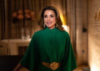 الملكة رانيا تلفت الأنظار في احدث ظهور لها بمناسبة عيد ميلادها
