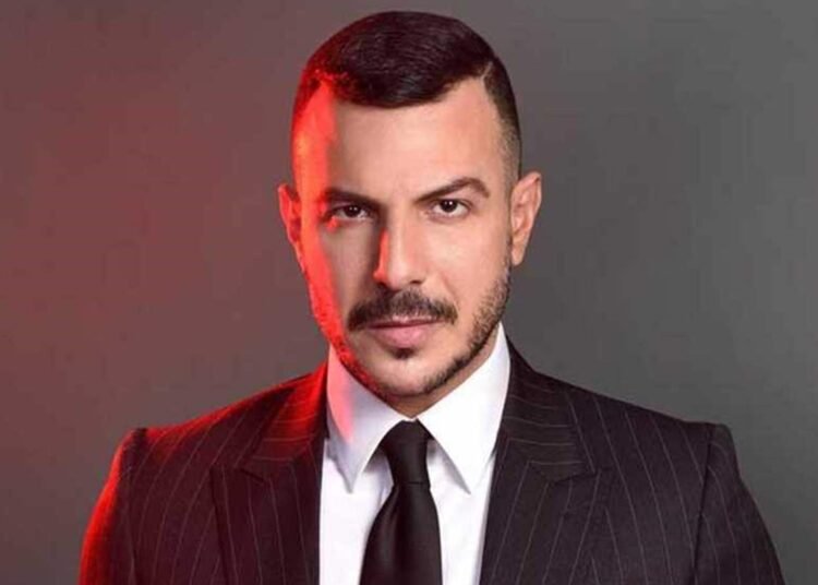 باسل خياط يحتفل بعيد ميلاده برفقة عائلته