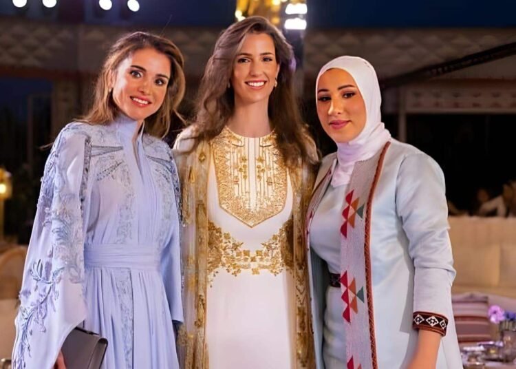 نداء شرارة تهدي الأميرة ايمان بنت الحسين اغنية بصوتها