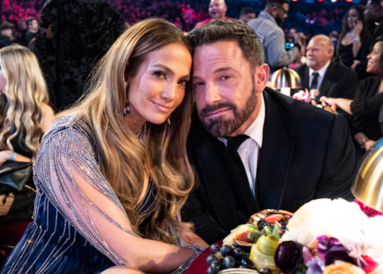 علاقة جينيفر لوبيز وبن افليك وصلت الى نهايتها.. اليكم التفاصيل