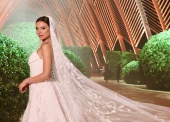 ظهرت كالاميرات.. مايا رعيدي تحتفل بزواجها للمرة الثانية