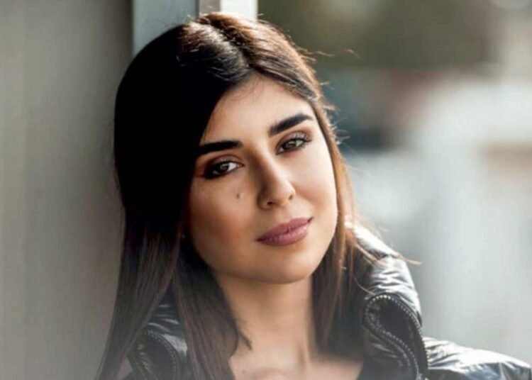 زينة مكي تكشف لاول مرة تفاصيل عن حياتها.. هل تعرضت للخيانة؟