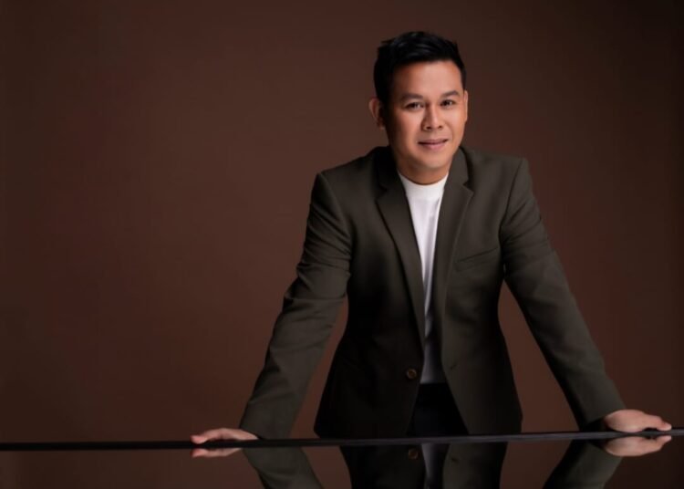 مارسيليتو بوموي يطلق “The Prayer” للنجم الإيطالي أندريا بوتشيلي