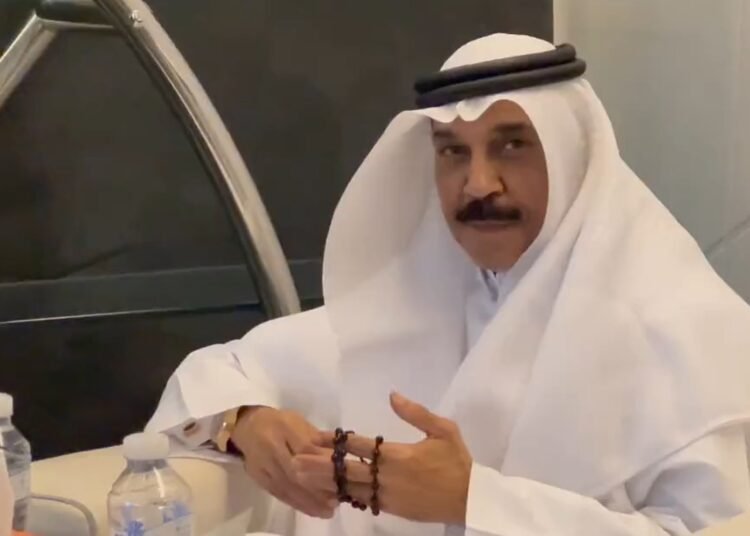 شاهدوا لحظة وصول عبدالله الرويشد إلى الكويت بعد أشهر من العلاج في ألمانيا