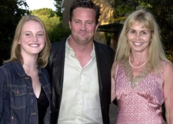 والدة ماثيو بيري تسترجع لحظاتها الأخيرة مع ابنها قبل وفاته