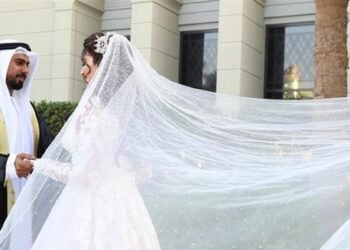 رجل أعمال يشتري جزيرة لزوجته بقيمة 50 مليون دولار.. والسبب صادم!