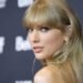 تايلور سويفت تتبرع بمبلغ ضخم والسبب مؤثر
