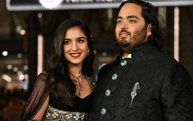 فيديو لـ أنانت أمباني وراديكا ميرشانت في دبي يتصدر الترند