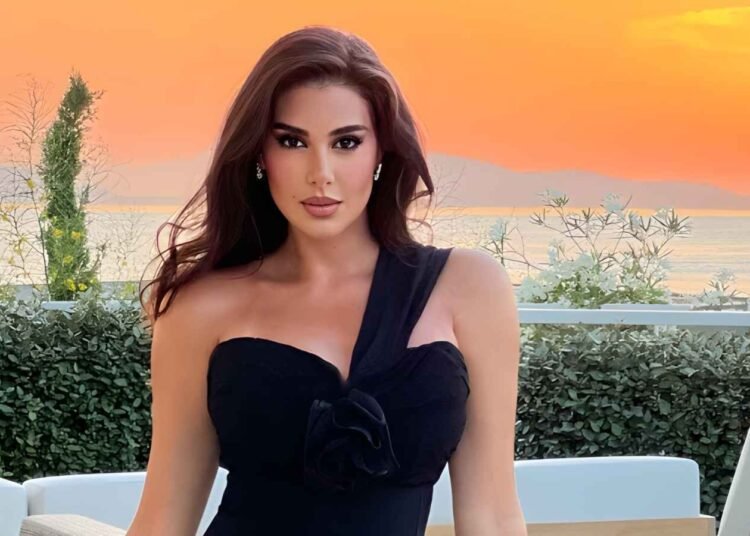 إصابة ياسمين صبري بحروق في قدمها وصورة توثق ما حصل