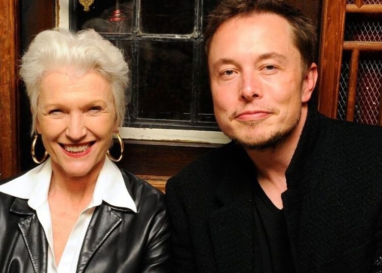 تعرّفوا إلى والدة إيلون ماسك التي ساعدته ليصبح “أثرى رجل في العالم”