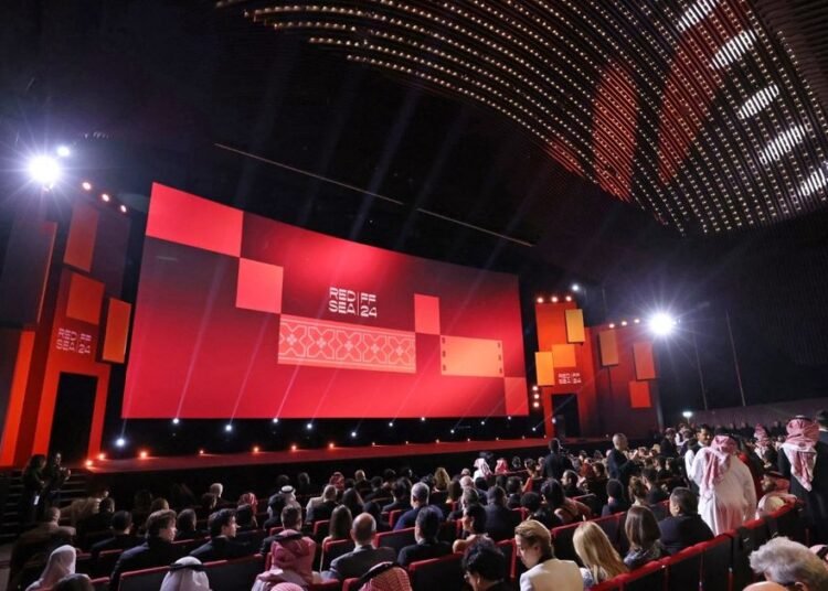 نجوم عالميون وعرب كُرموا في مهرجان البحر الأحمر السينمائي 2024