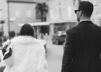 شاهدوا الصور الأولى من زفاف بوراك تشيليك