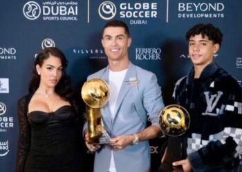 رونالدو يثير التساؤلات حول علاقته بـ جورجينا رودريغيز