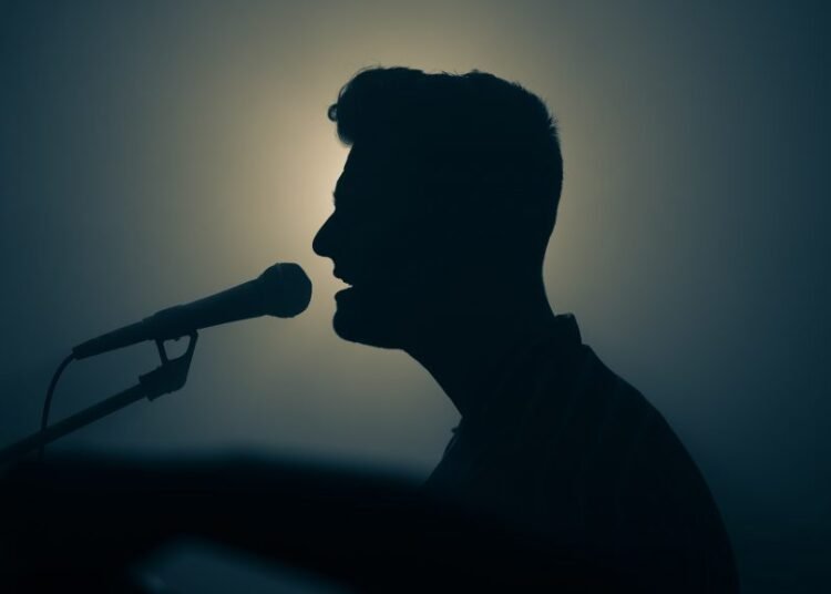 فنان مصري شهير بقبضة الأمن وهذه تهمته!