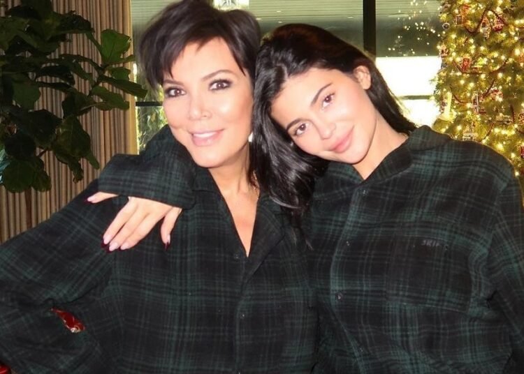 كريس جينر تتلقى هدية ثمينة في عيد ميلادها