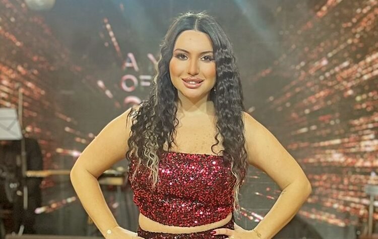 سيلين أبو مراد تستقبل السنة الجديدة بحفل مميز