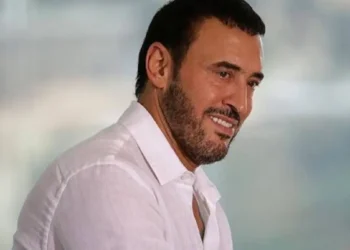 كاظم الساهر بصور عفوية برفقة نجليه.. “مع الاعز والاغلى”