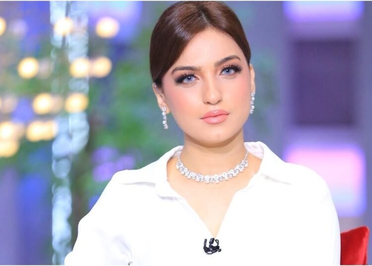 نصيحة هامة من ياسمين عز للرجال بمناسبة عيد الحب