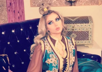 ابنة حليمة بولند تلفت الأنظار بعد ظهورها وهي تطهو مع شيف ايطالي