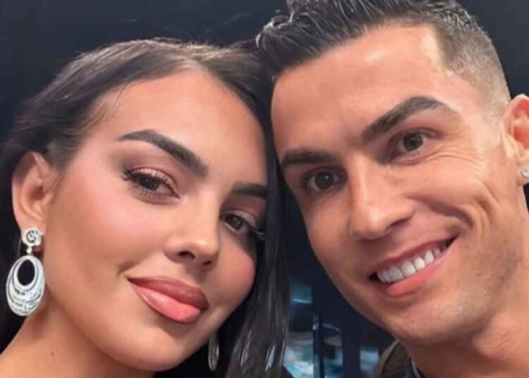 رونالدو يكشف لأول مرة عن موعد زواجه من جورجينا