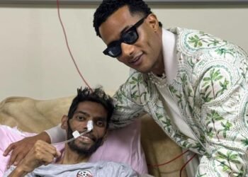 محمد رمضان يساند إبراهيم شيكا في أزمته الصحية