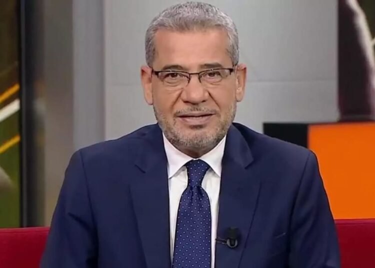 مصطفى الآغا يعلن انتهاء برنامج “صدى الملاعب”.. ويوجه رسالة
