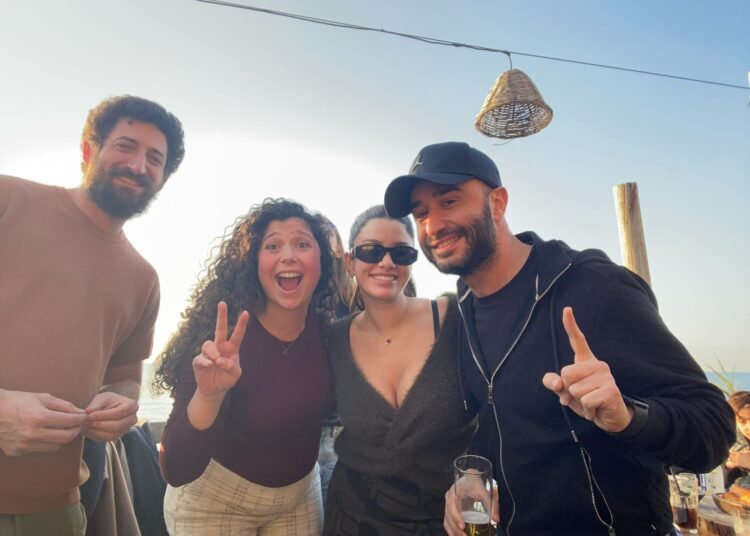 سينتيا خليفة تحتفل في لبنان وفي جعبتها العديد من النشاطات والأعمال الأجنبية