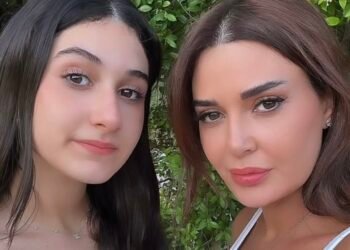 ابنة سيرين عبد النور كبرت واصبحت شابة جميلة.. نسخة عن والدتها