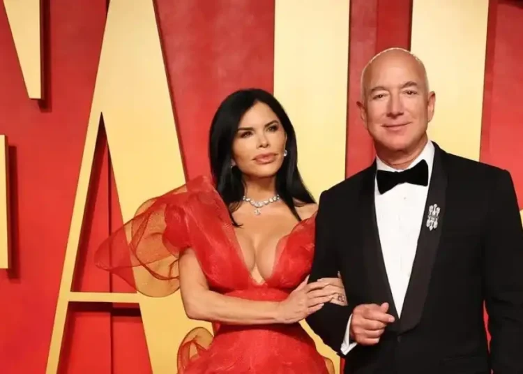 جيف بيزوس وسانشيز يحددان مكان وموعد زفافهما.. اليكم التفاصيل