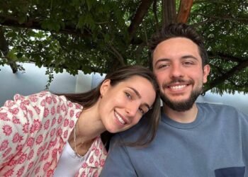 الأمير الحسين يحتفل بعيد ميلاد الاميرة رجوة بطريقة لافتة