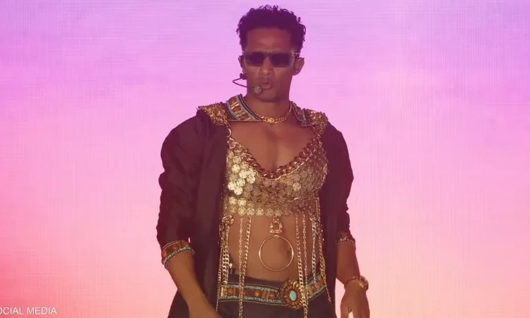 اطلالة محمد رمضان تضعه في موقف محرج ومطالبات بمحاسبته!