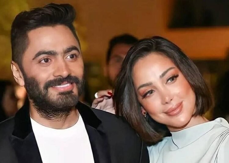 اعلامي شهير يهاجم بسمة بوسيل بعد كلامها عن تامر حسني