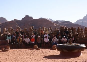 30 متسابقاً للفوز بجائزة المليون دولار.. رحلة مشوقة ومليئة باللحظات الإنسانية!