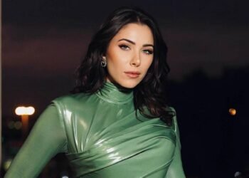 دانييلا رحمة كادت تفقد نظرها وتوثق خضوعها لعملية دقيقة