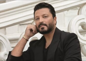 زهير مراد يعلن ارتباطه بمغربية.. من تكون؟