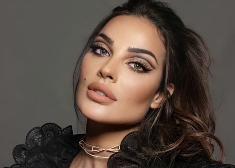 نادين نسيب نجيم تظهر بمقطع فيديو تبكي بحرقة .. ماذا حصل؟
